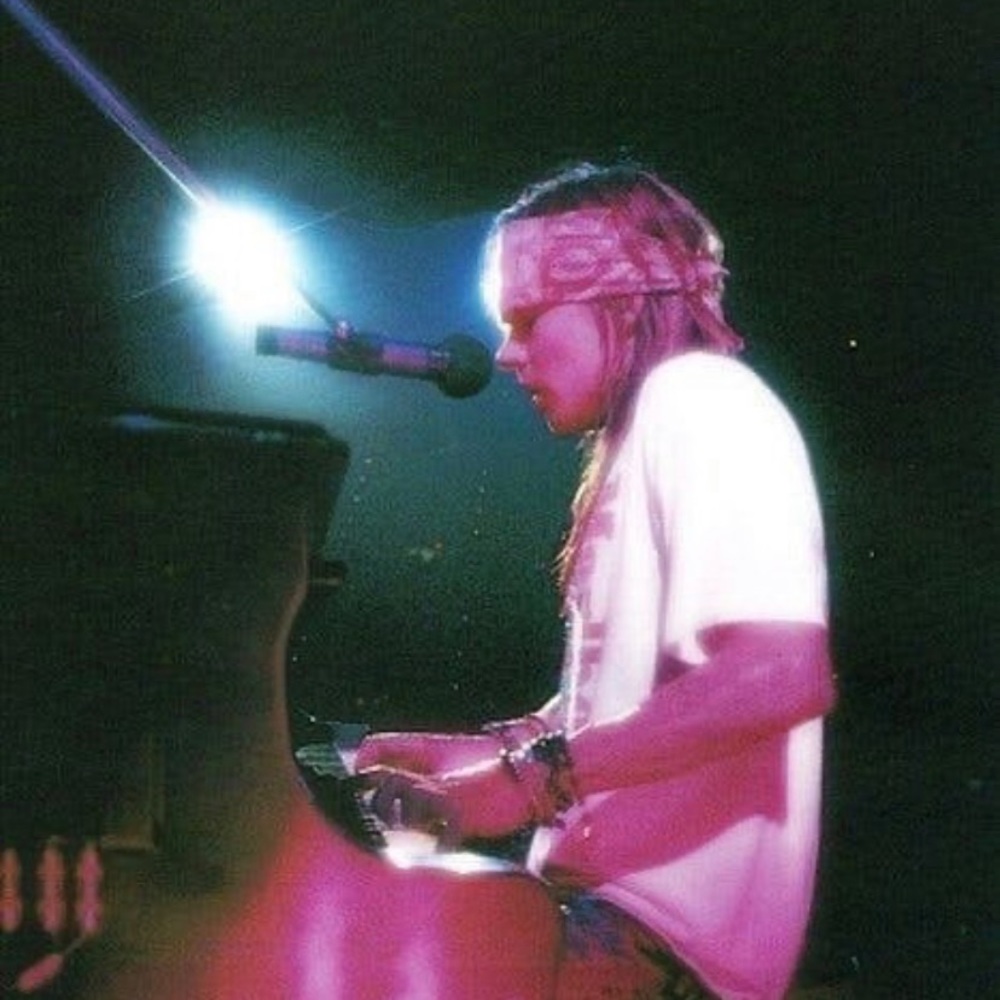 Meet your Posher, Ethan